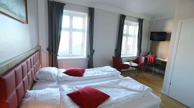 Skandia 3*
